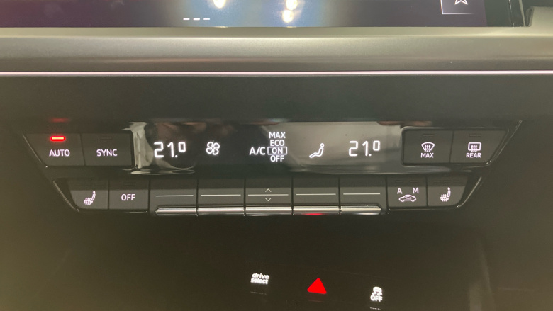Audi Q4 e-tron 210kW 45 82kWh Sport 5dr Auto [Leather] Electric Estate